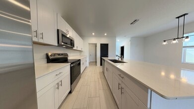 3521 Great Pk Ct in Plant City, FL - Foto de edificio - Building Photo