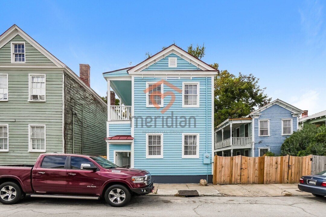 61 Hanover St in Charleston, SC - Building Photo