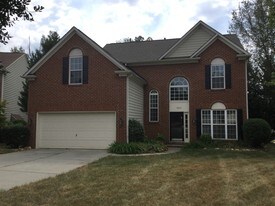 8819 Baffin Ct in Charlotte, NC - Building Photo