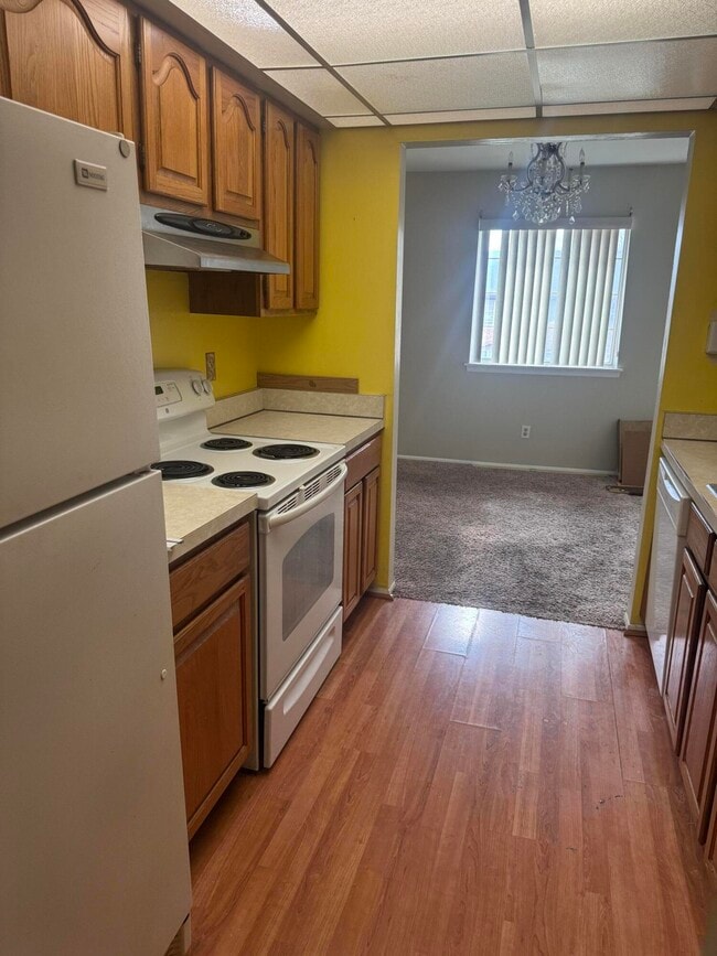 19601 W 12 Mile Rd in Southfield, MI - Building Photo - Building Photo