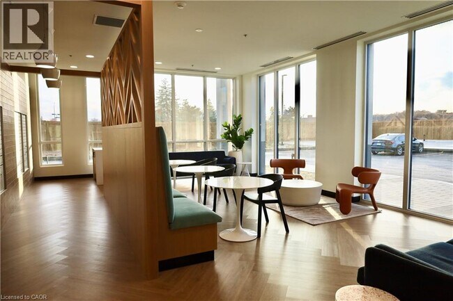 1333 Weber St E in Kitchener, ON - Building Photo - Building Photo