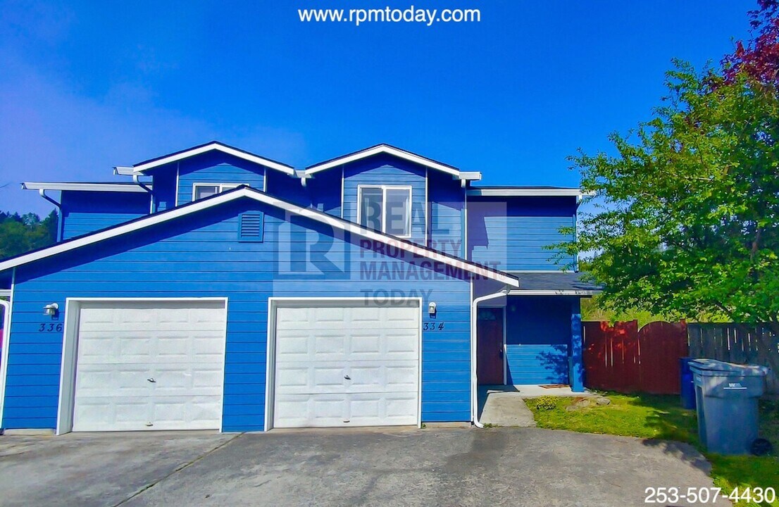 334 Tacoma Blvd S in Pacific, WA - Building Photo