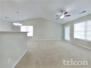 172 Greystone Cir in Hiram, GA - Building Photo - Building Photo