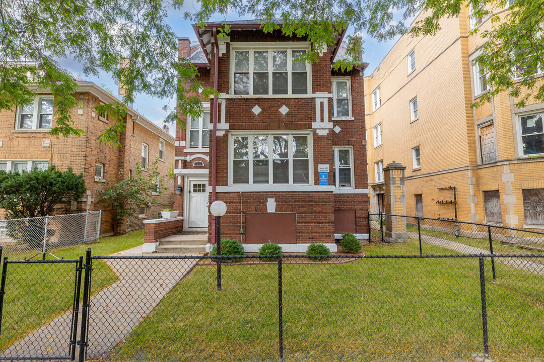 7952 S Evans Ave in Chicago, IL - Building Photo