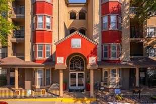 Inwood On The Park Apartments