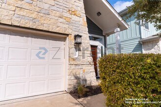 5910 Swayden Ln in Austin, TX - Building Photo - Building Photo