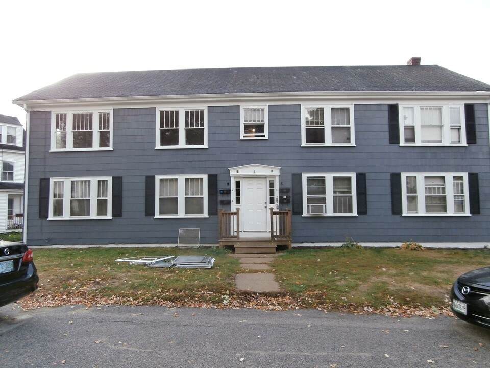 22 Pearl Street in Dover, NH - Building Photo