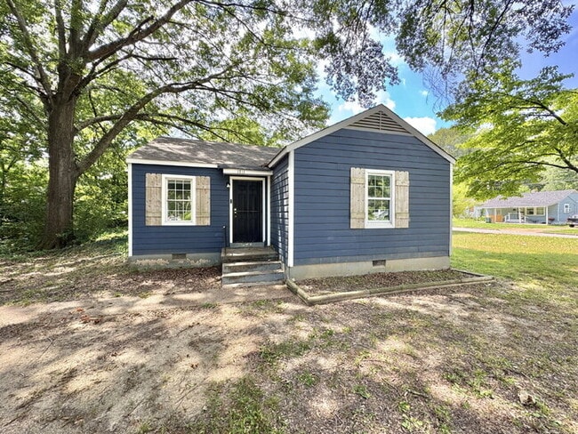 property at 1711 Coleen Rd