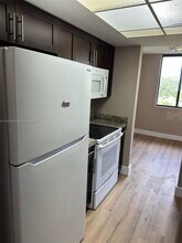 8335 SW 152nd Ave in Miami, FL - Building Photo - Building Photo