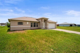 2609 NE 2nd Ave in Cape Coral, FL - Building Photo - Building Photo