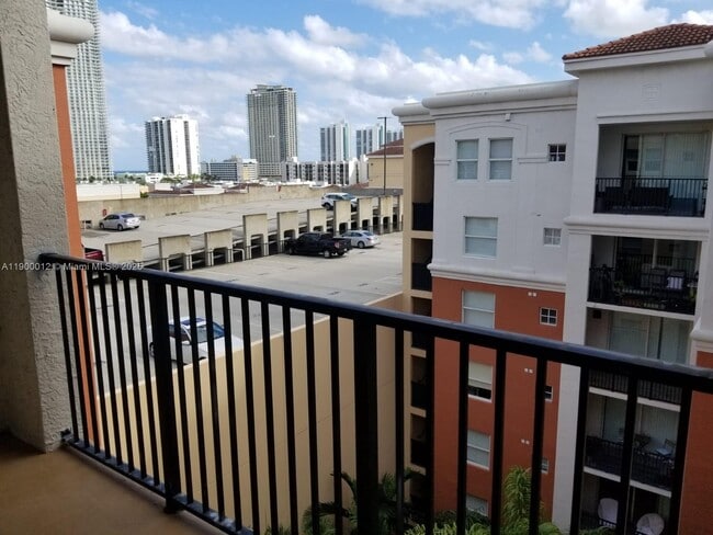 property at 17150 N Bay Rd