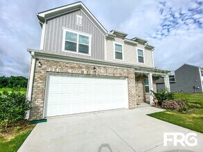 300 Kenison Way in Pikeville, NC - Building Photo - Building Photo