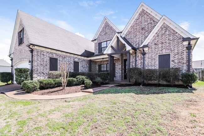 property at 30 Whispering Creek Dr