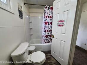 68 Green Pl in Scranton, PA - Building Photo - Building Photo