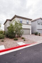 8661 Senna Ave in Las Vegas, NV - Building Photo - Building Photo