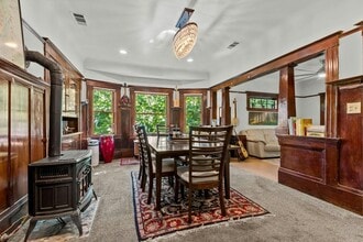 605 T St in Sacramento, CA - Building Photo - Building Photo