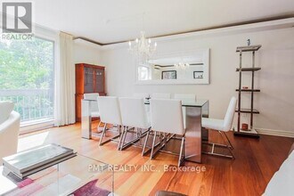 28 Admiral Rd in Toronto, ON - Building Photo - Building Photo