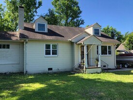 1713 McHenry Ave in Charleston, SC - Building Photo