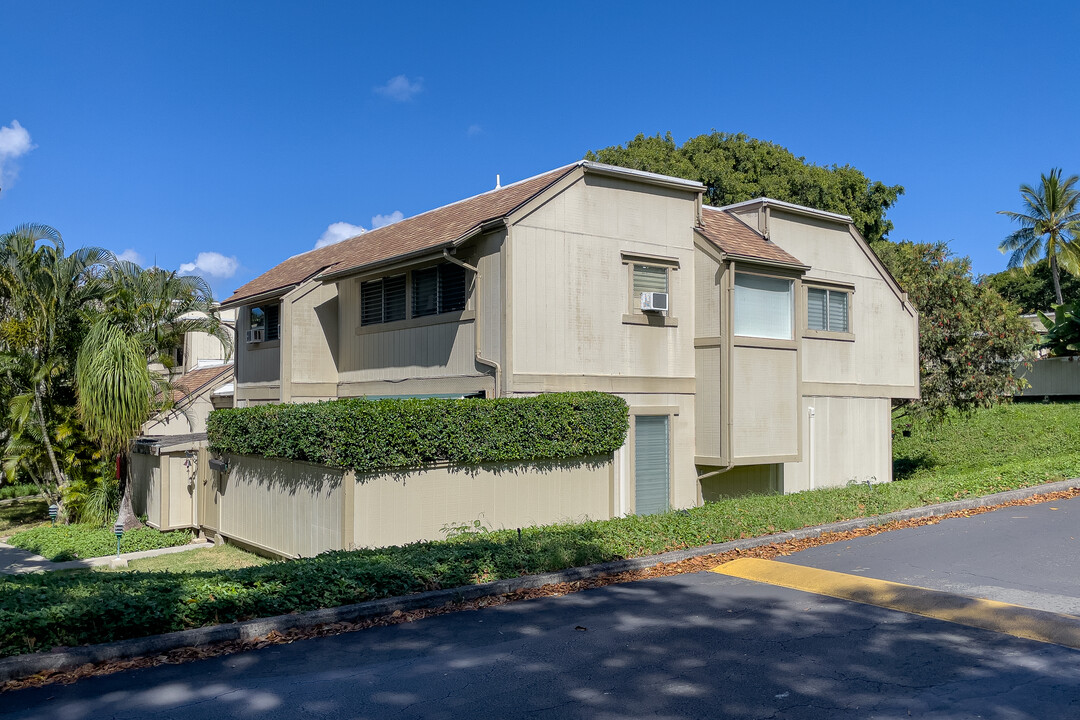 Yacht Club Knolls in Kaneohe, HI - Building Photo