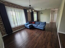 40 N Eustis St, Unit #1 in Eustis, FL - Building Photo