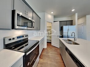 3952 Wyedale Wy in Colorado Springs, CO - Building Photo - Building Photo