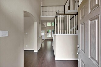 2458 Garden Falls Dr in Conroe, TX - Building Photo - Building Photo