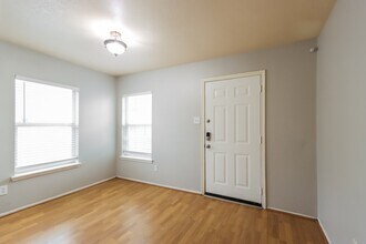 12123 Carriage Oak Cir in Humble, TX - Building Photo - Building Photo