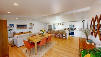 645 Seal St in Costa Mesa, CA - Building Photo