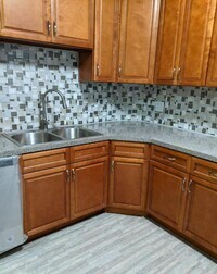 5927 Pine St, Unit 2 photo'