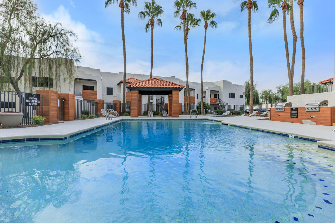 Residences at Palm Valley in Goodyear, AZ - Building Photo