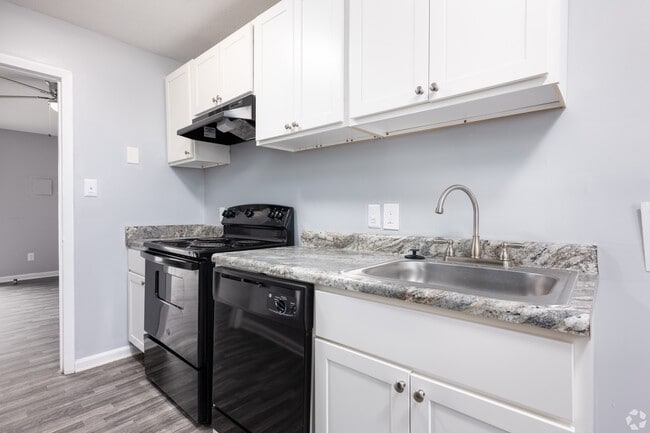 Legacy Sedgefield Townhomes