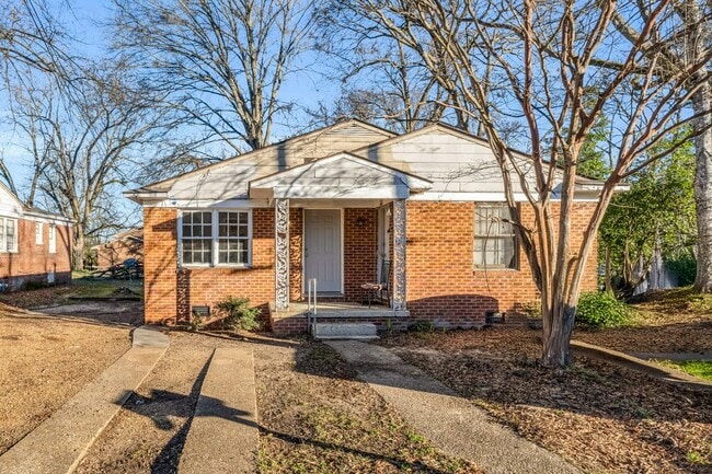 property at 403 E Jordan Ave