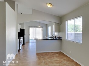 2759 Terrace Stream Ct in Las Vegas, NV - Building Photo - Building Photo