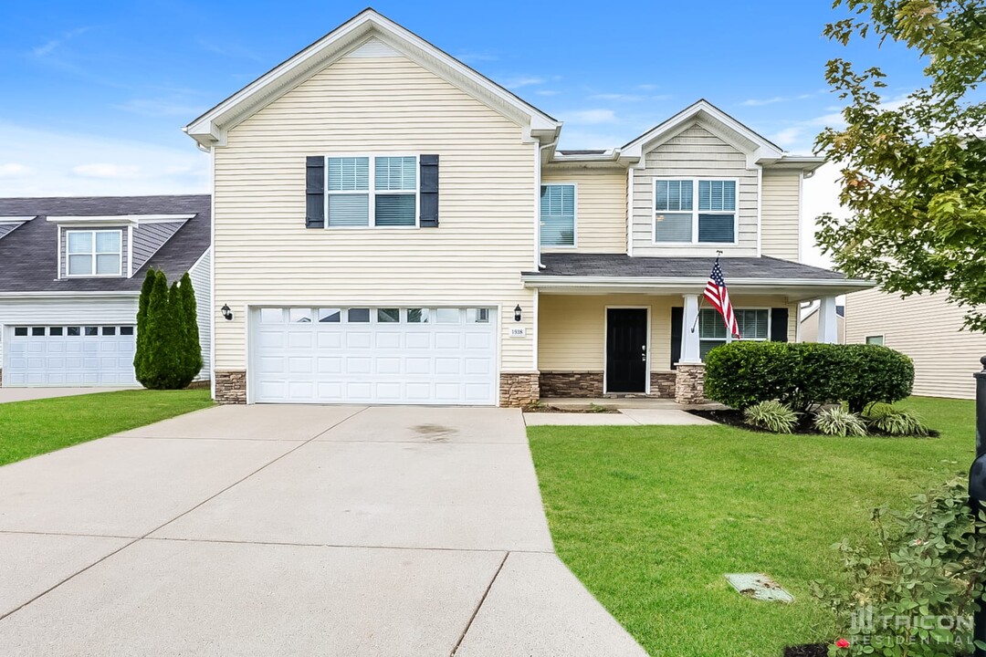 1938 Falsetto Ln in Murfreesboro, TN - Building Photo