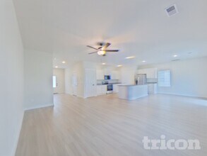 1217 Crested Iris St in Moore, SC - Building Photo - Building Photo