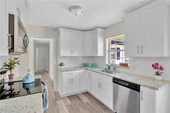 3508 Westfield Dr in Brandon, FL - Building Photo - Building Photo