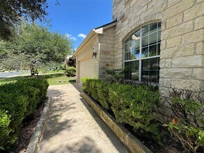 208 Desert Highlands Trail in Round Rock, TX - Building Photo - Building Photo