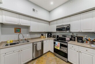 402 S Armenia Ave in Tampa, FL - Building Photo - Building Photo