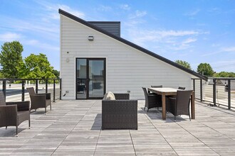 12607 Larchmere Blvd-Unit -ID1335759P in Cleveland, OH - Foto de edificio - Building Photo