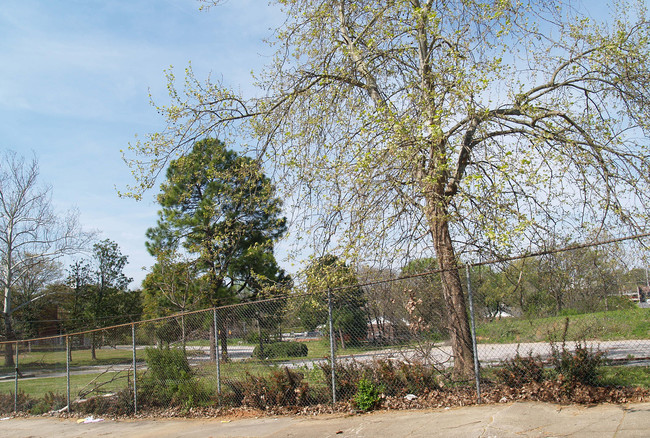 152 Vine St in Atlanta, GA - Building Photo - Building Photo