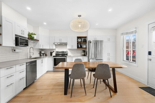 property at 2113 Villeray Rue