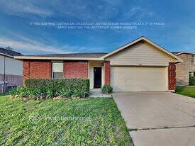 4920 Creek Ridge Trail in Fort Worth, TX - Building Photo