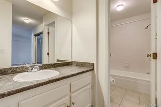 14435 E 1st Dr, Unit A1 in Aurora, CO - Building Photo - Building Photo