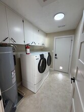 1879 N Jantzen Ave in Portland, OR - Building Photo - Building Photo