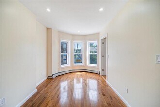 347 Liberty St in Newburgh, NY - Building Photo - Building Photo