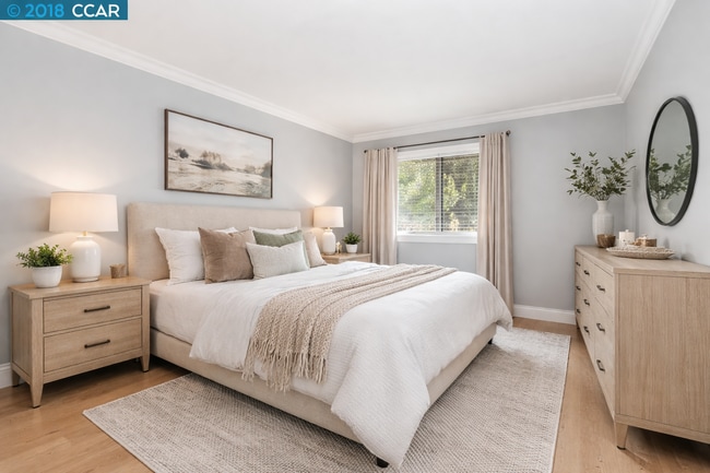 property at 101 Kinross Dr