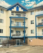 10405-10499 99 Ave in Grande Prairie, AB - Building Photo