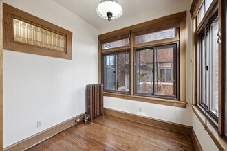 3952 W Waveland Ave in Chicago, IL - Building Photo - Building Photo