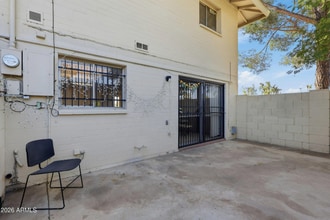 3701 S Mill Ave in Tempe, AZ - Foto de edificio - Building Photo