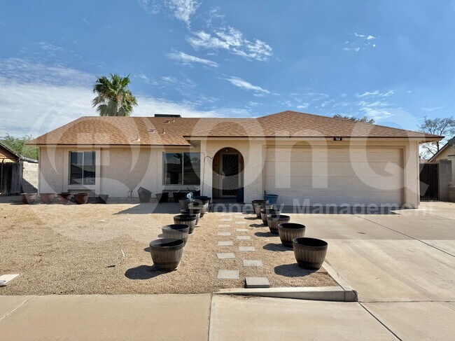 713 W Mesquite St in Chandler, AZ - Foto de edificio - Building Photo